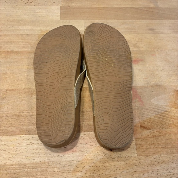 Women’s reef cushion bounce court in gold and brown size 7 - Picture 4 of 5